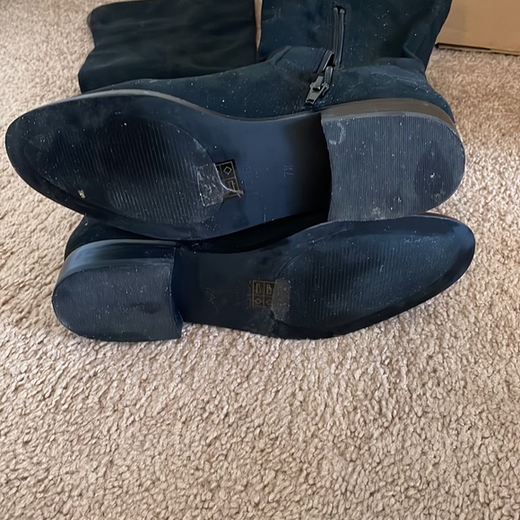 J Crew Factory over the knee black suede boots size 7-1/2 - Picture 2 of 5